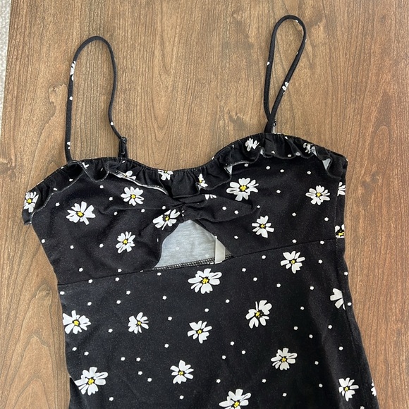 ASOS black and white floral print daisies 100% cotton sundress size 2 NWT - Picture 3 of 8
